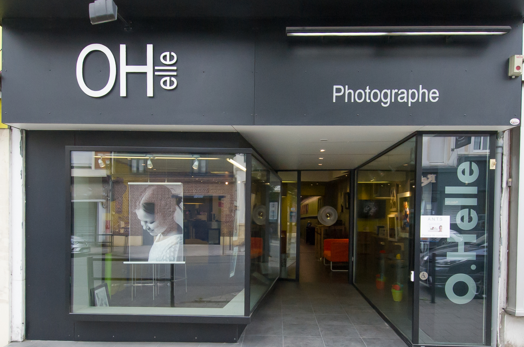 https://www.studiohelle.com/wp-content/uploads/2018/09/DSC_0535.jpg